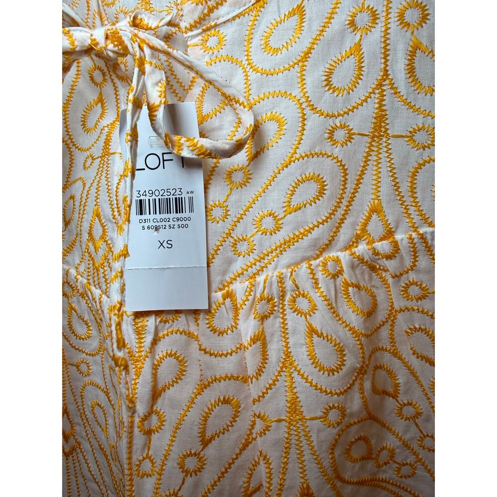 NWT Loft Ruffled Cap Sleeve Top - Picture 4 of 6